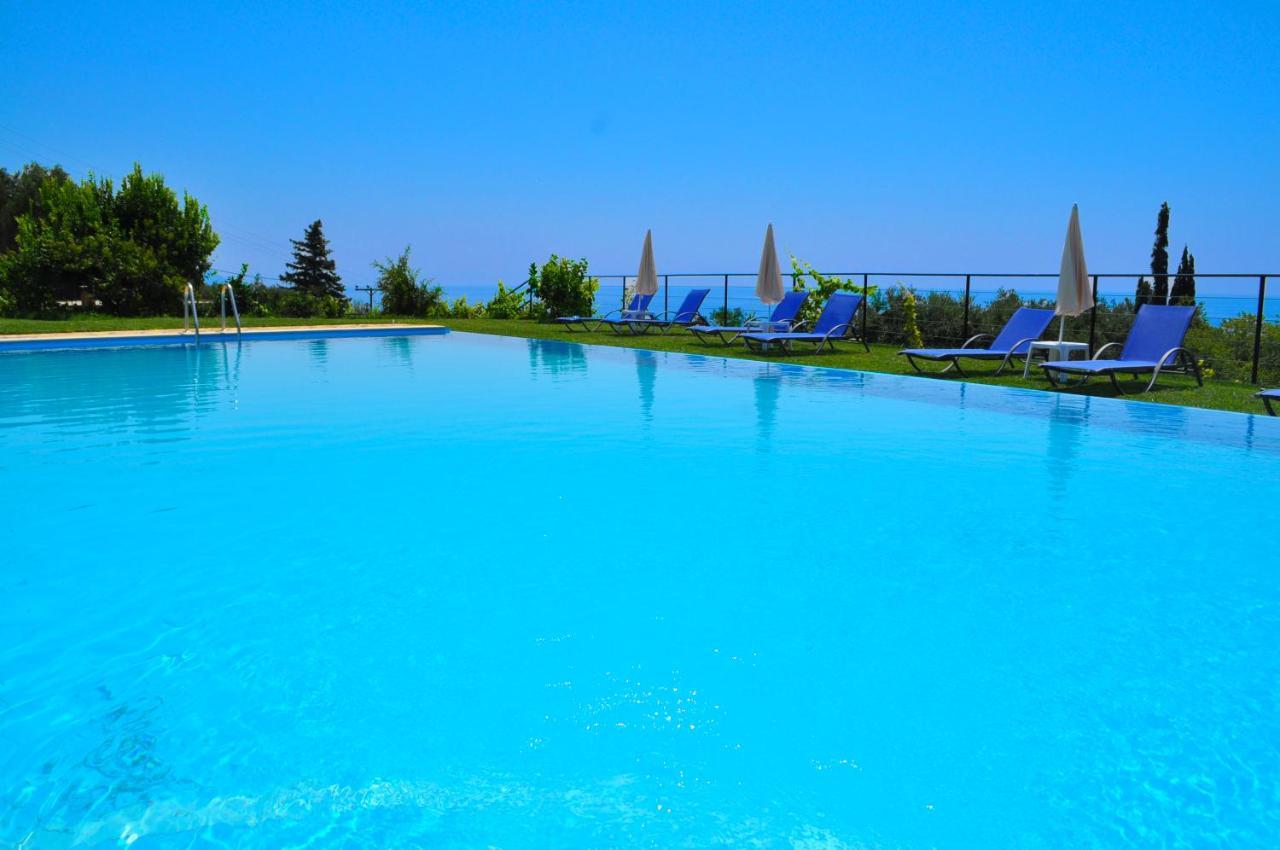 Luxury Loft Apartment With Pool - Pelekas Beach, Corfu Екстериор снимка