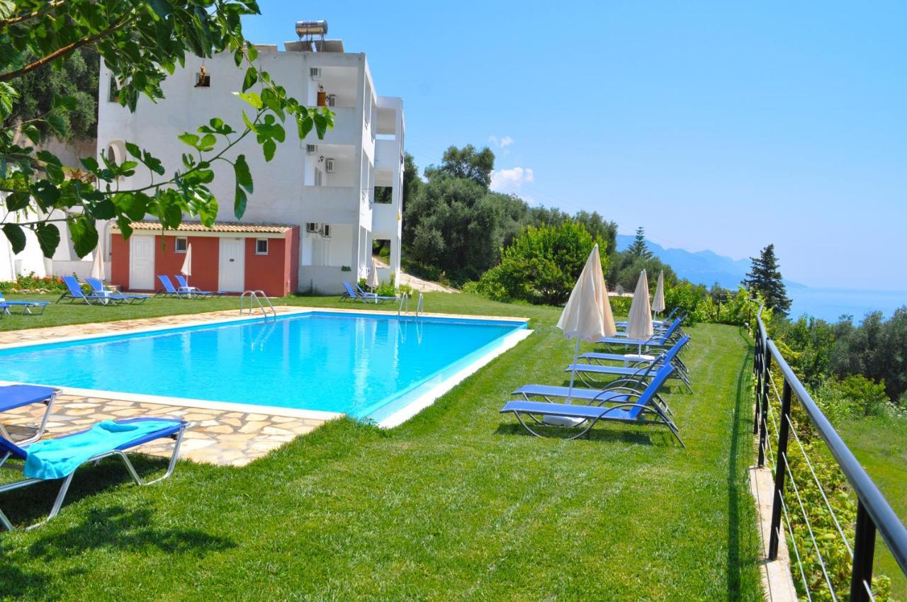 Luxury Loft Apartment With Pool - Pelekas Beach, Corfu Екстериор снимка