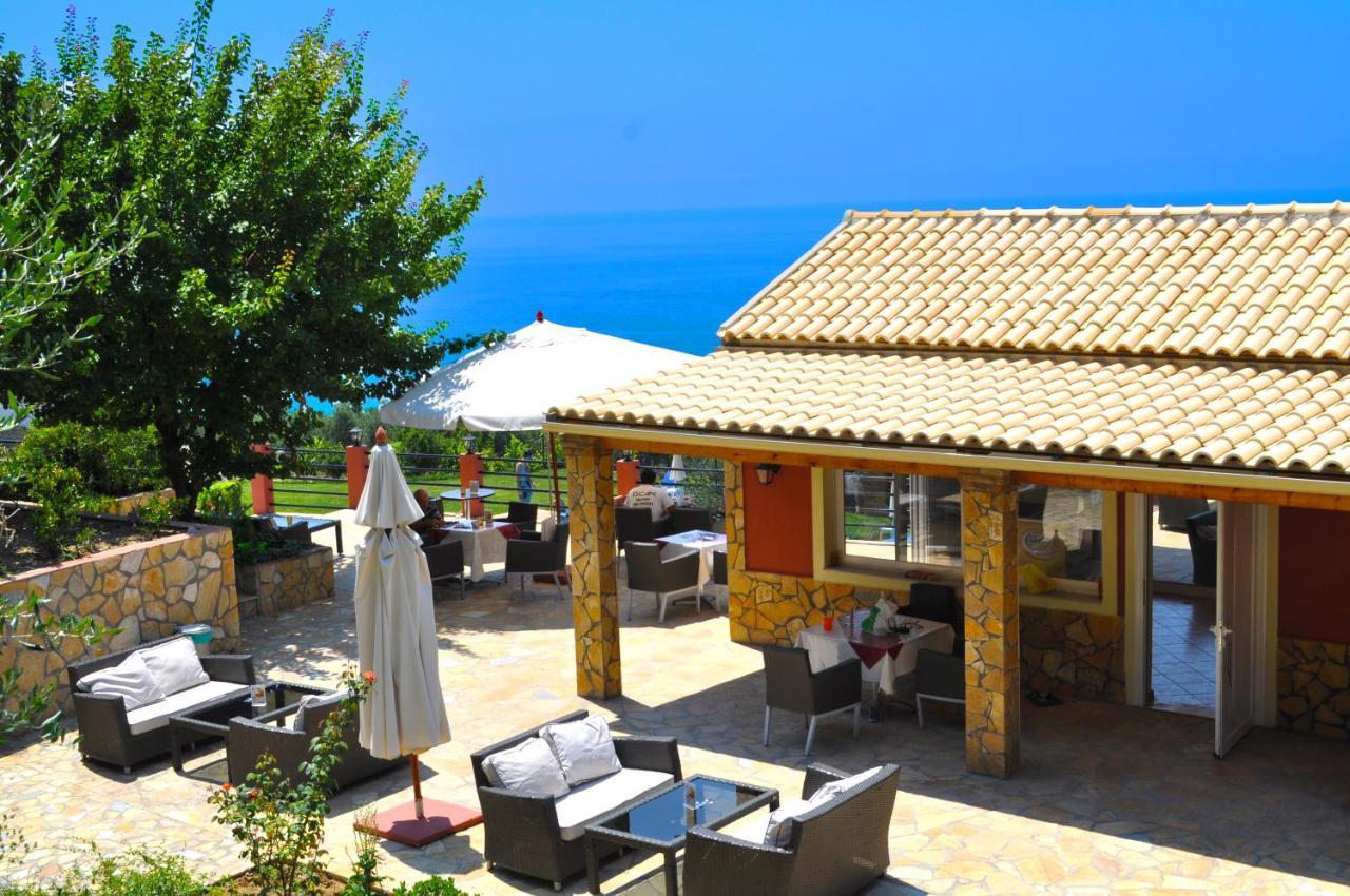 Luxury Loft Apartment With Pool - Pelekas Beach, Corfu Екстериор снимка